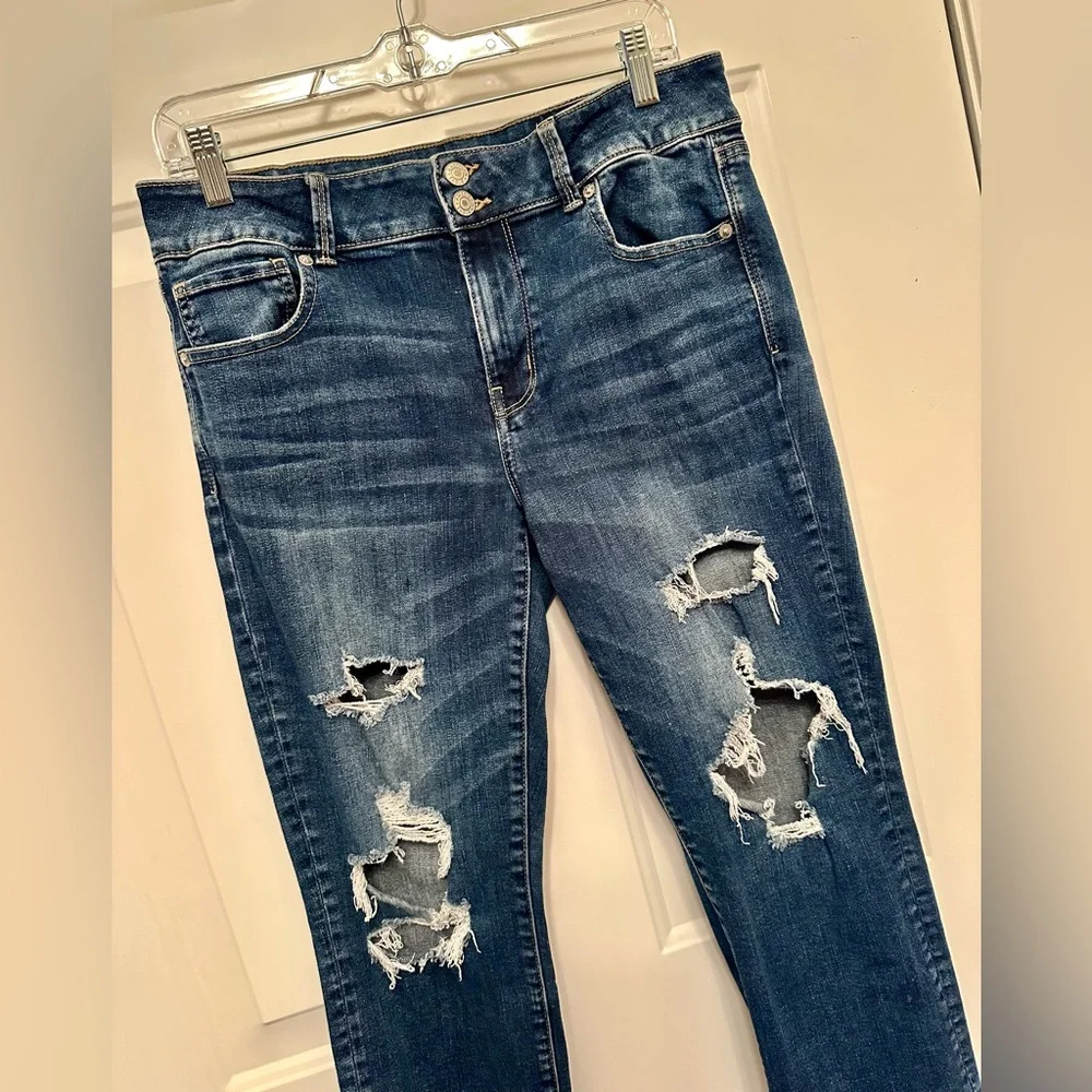 American Eagle Distressed Crop Jeans Size 12 Short Mid Rise Stretch Denim - Picture 6 of 8